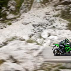 17MY Ninja 1000 Shot 13 US  KME 2289 Dolomites